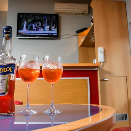 A Perfect Option For People Who Want To Enjoy Their Stay In Kosice Exterior photo